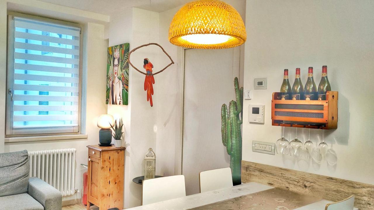 Antica Casa Alboletta - Appartamento Frida Kahlo 加尔达湖滨 外观 照片